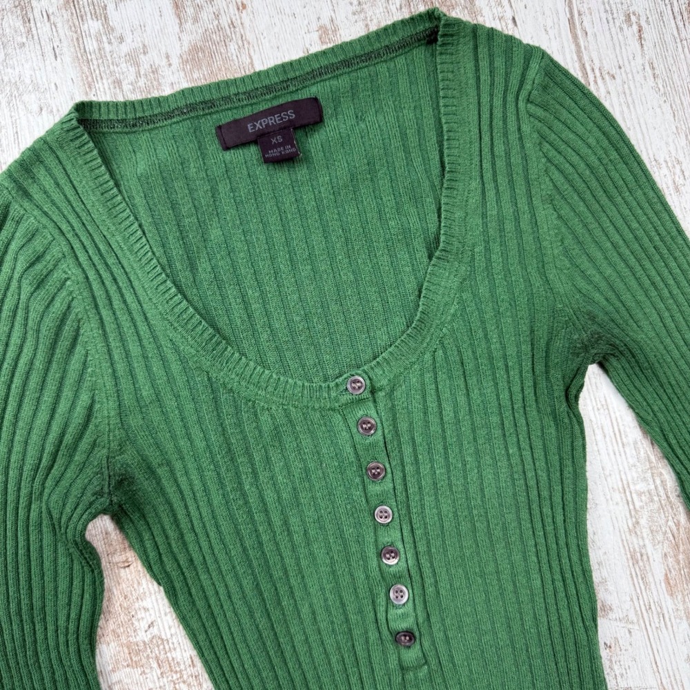 VTG Y2K Express Green Ribbed Henley Scoop Neck Long Sleeve Top Size XS Fitted - Picture 4 of 8